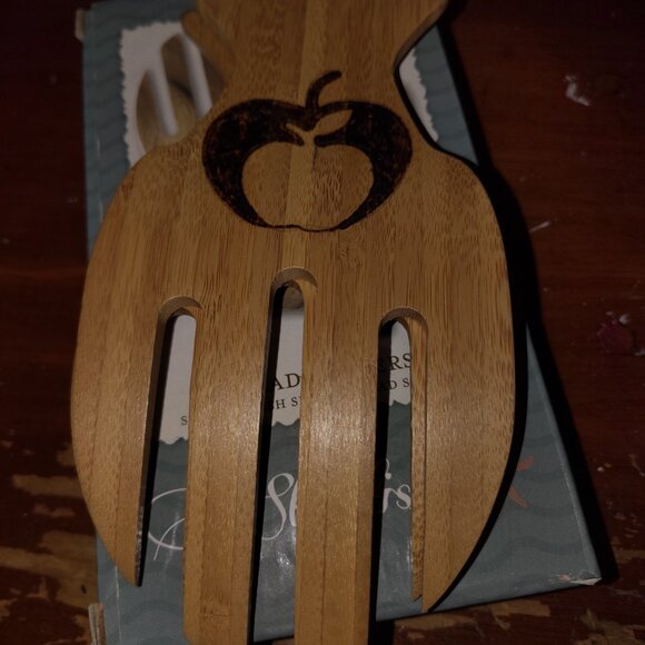 Apple themed Salad Servers - Picture 1 of 3